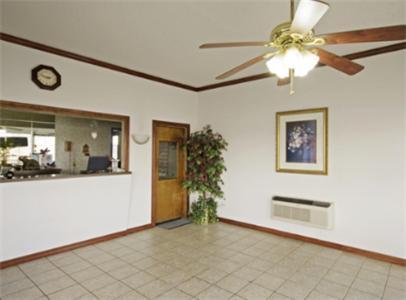 Executive Inn Muldrow Εξωτερικό φωτογραφία